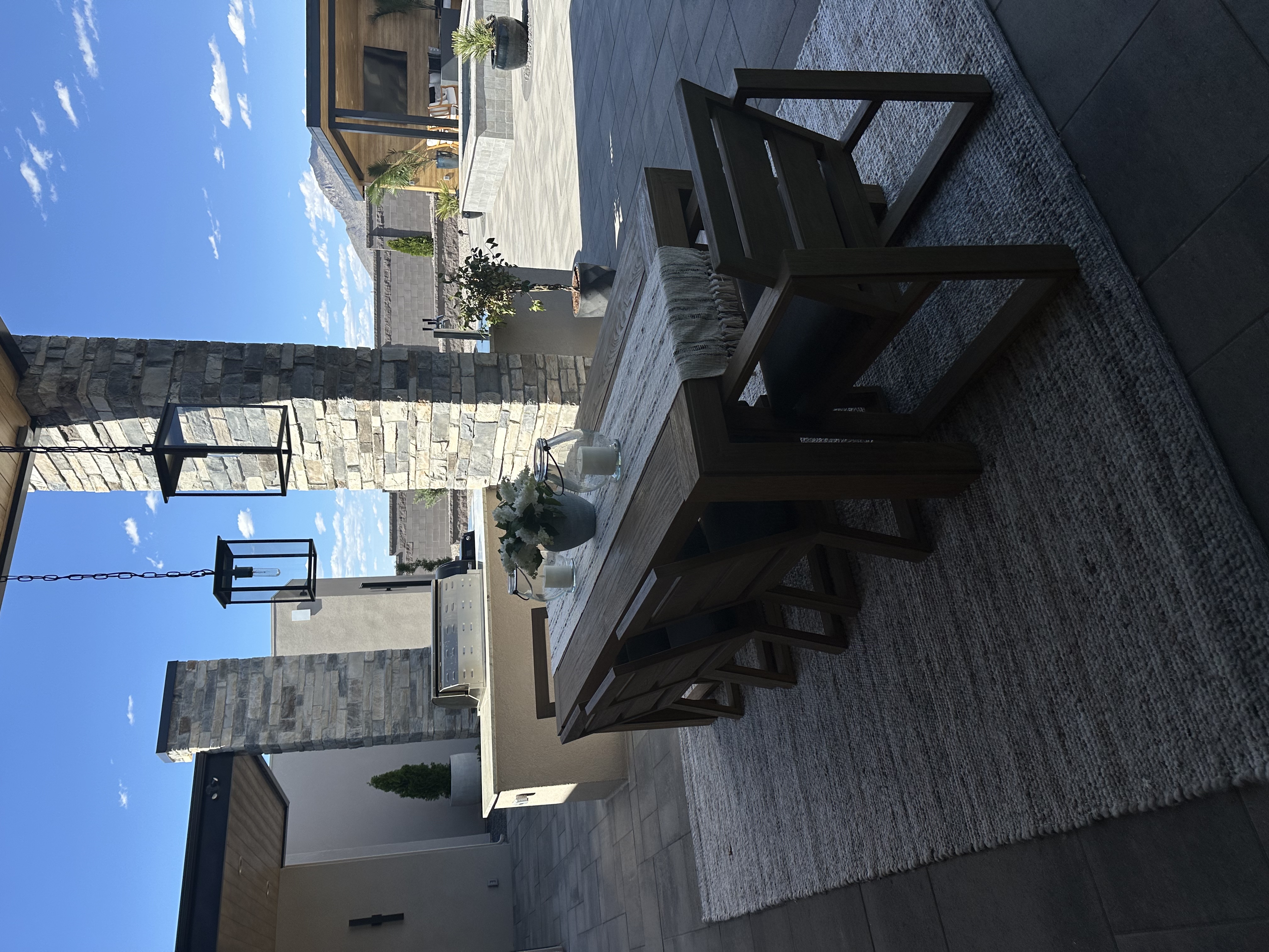 Outdoor dining